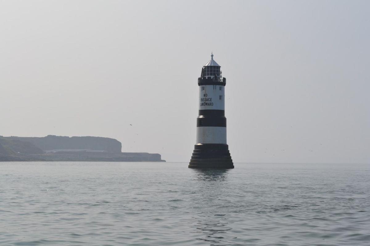 Dinmor Villa Penmon Bagian luar foto