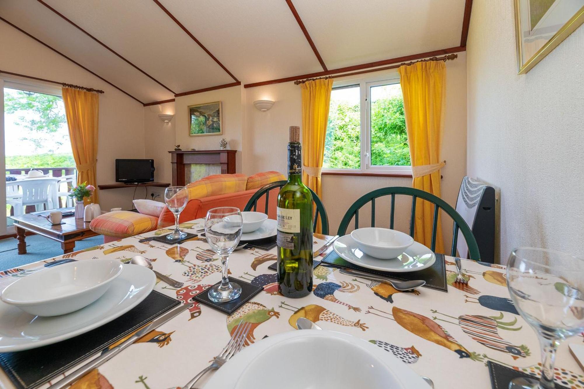 Dinmor Villa Penmon Bagian luar foto